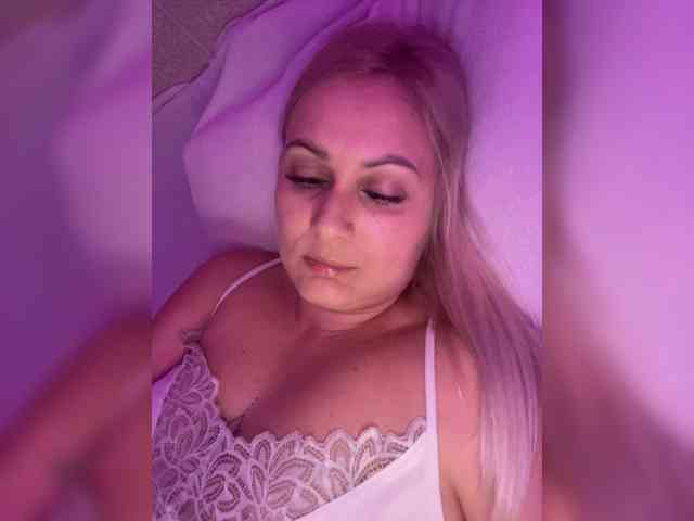 _CherryLina_ webcam