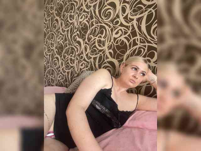 Alinka11127 webcam