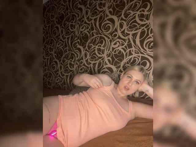 Alinka11127 webcam