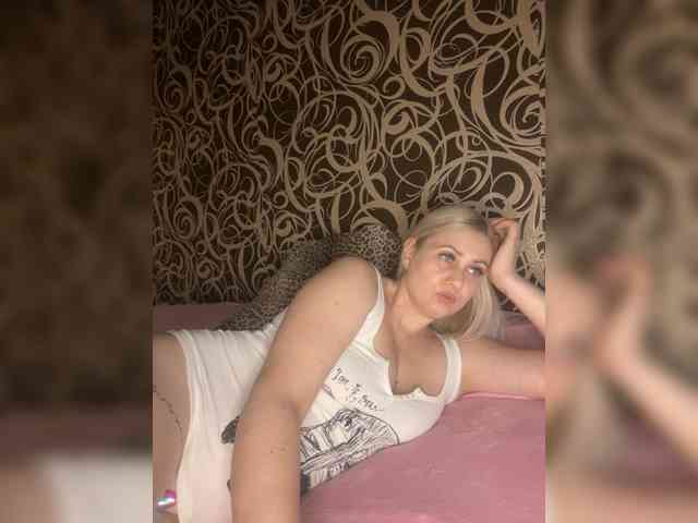 Alinka11127 webcam