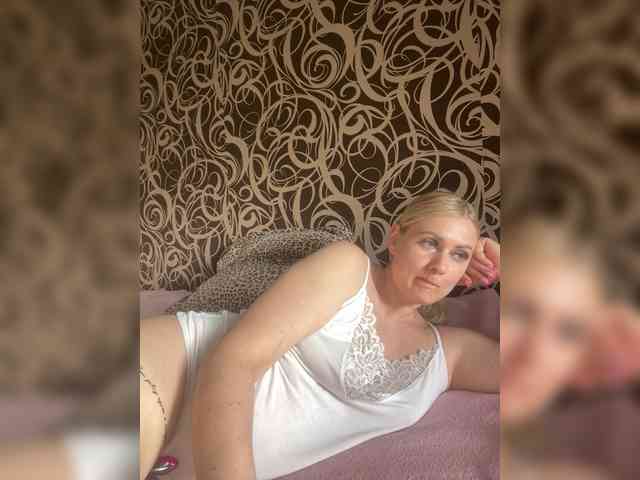 Alinka11127 webcam