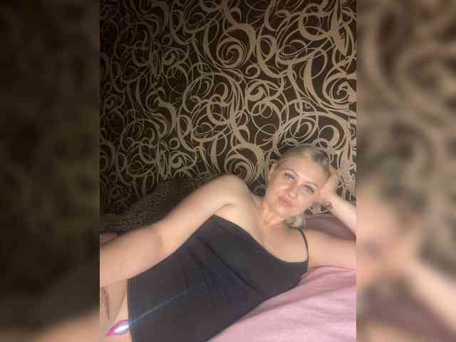 Alinka11127 webcam