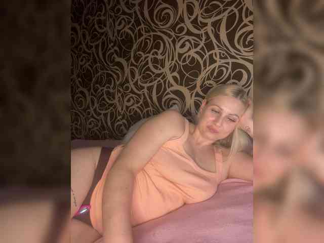 Alinka11127 webcam