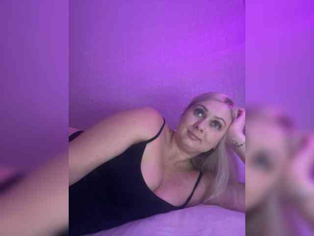 _CherryLina_ webcam