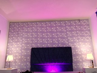 LittleKloe Porn Show
