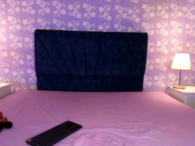 LittleKloe live cam on BongaCams