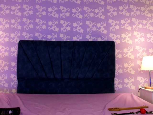 LittleKloe live cam on BongaCams