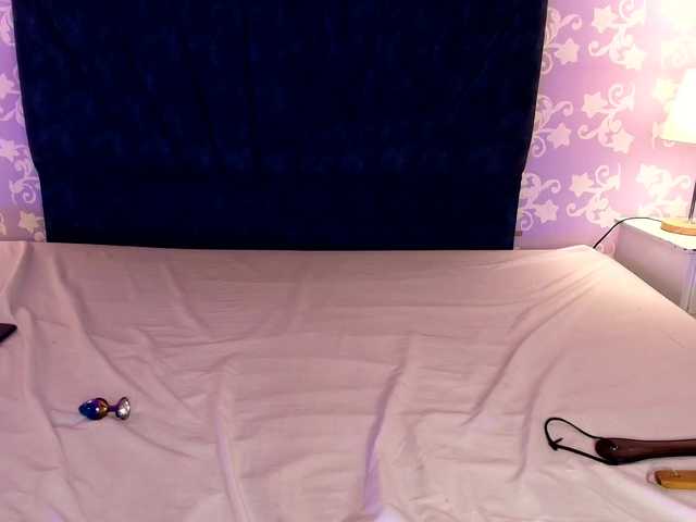 LittleKloe live cam on BongaCams