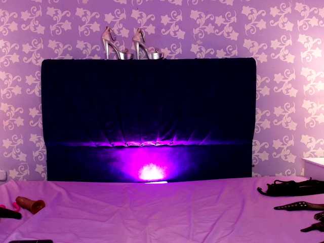 LittleKloe live cam