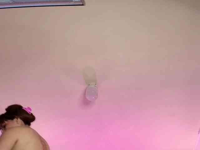 LittleKloe webcam