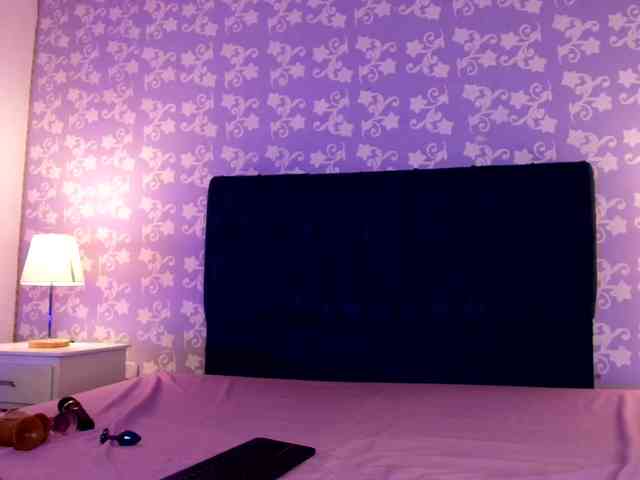LittleKloe webcam