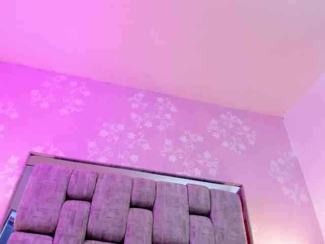 LittleKloe webcam