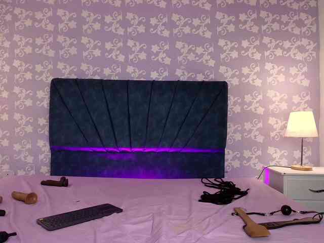 LittleKloe webcam