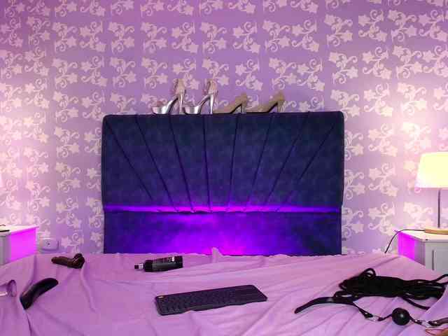 LittleKloe webcam