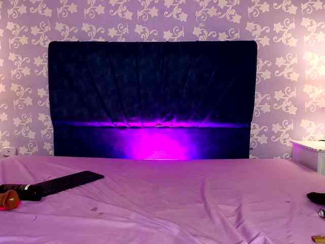 LittleKloe webcam