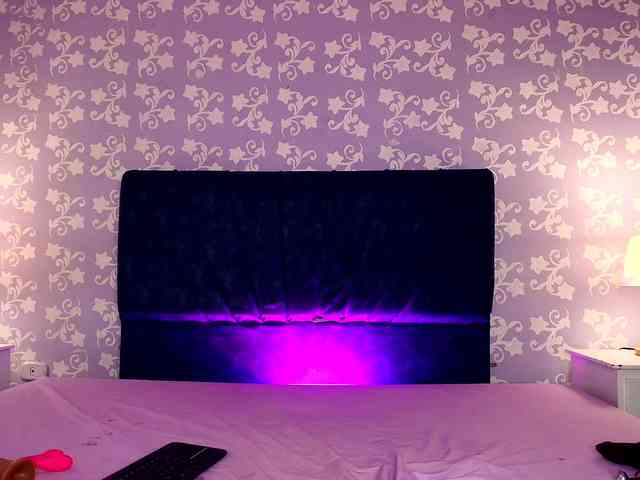LittleKloe webcam