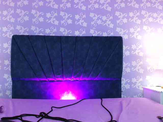 LittleKloe webcam