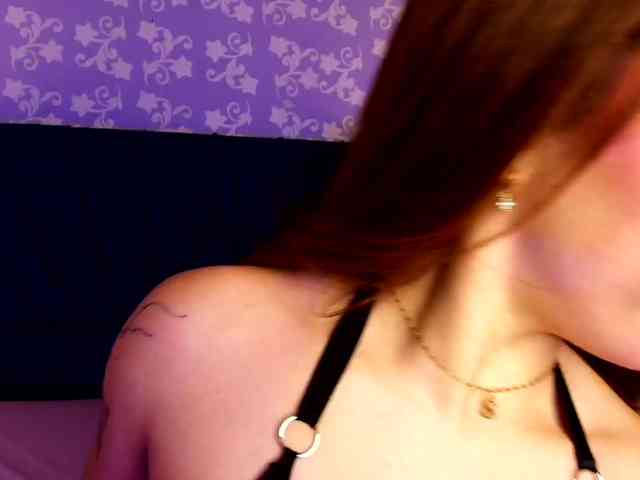 LittleKloe webcam