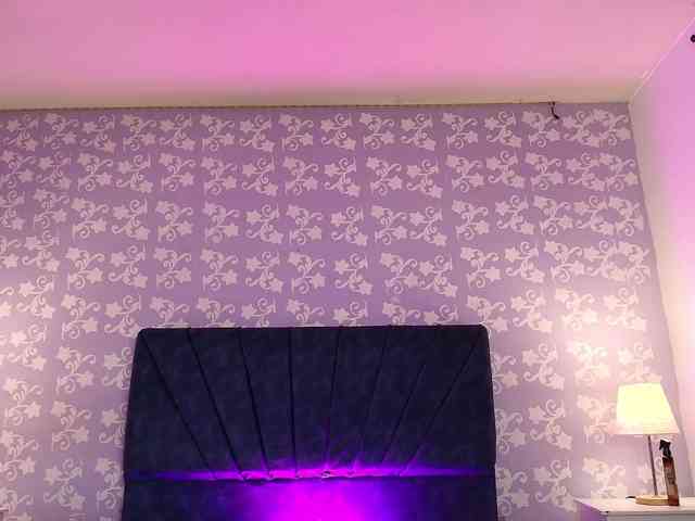 LittleKloe webcam