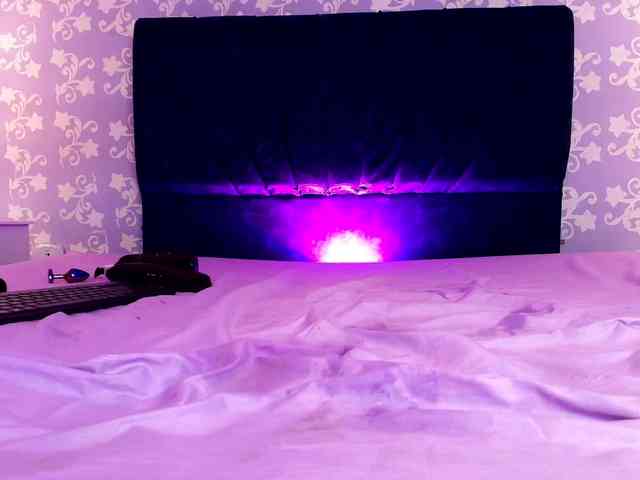 LittleKloe webcam