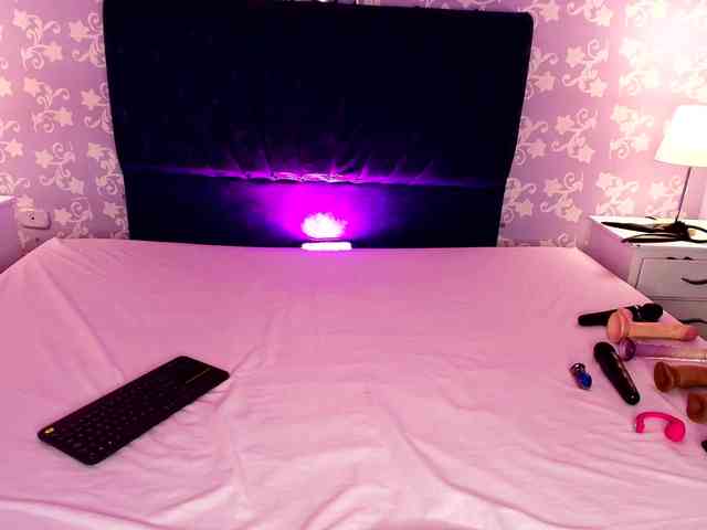 LittleKloe webcam