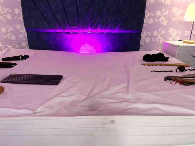 LittleKloe webcam