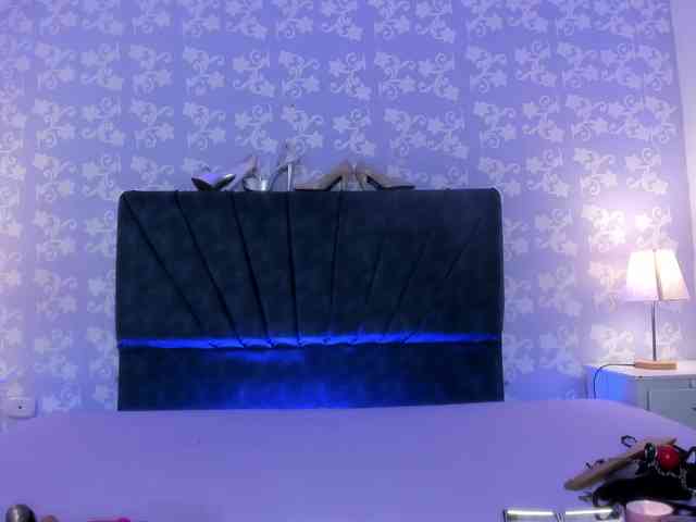 LittleKloe webcam