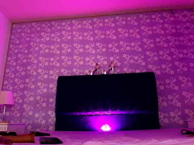LittleKloe webcam