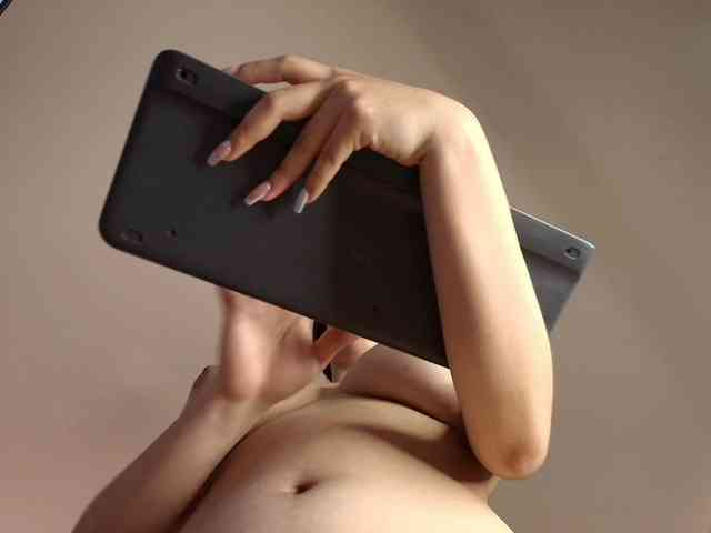 LittleKloe webcam
