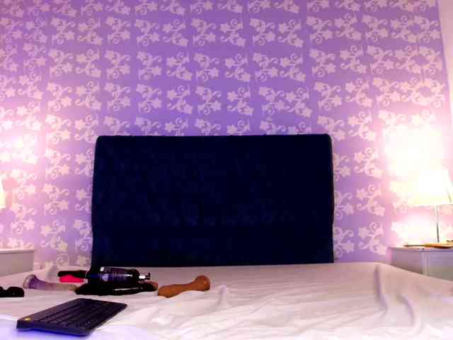 LittleKloe webcam