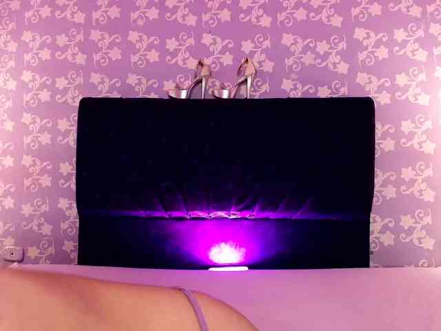 LittleKloe webcam