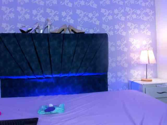 LittleKloe webcam