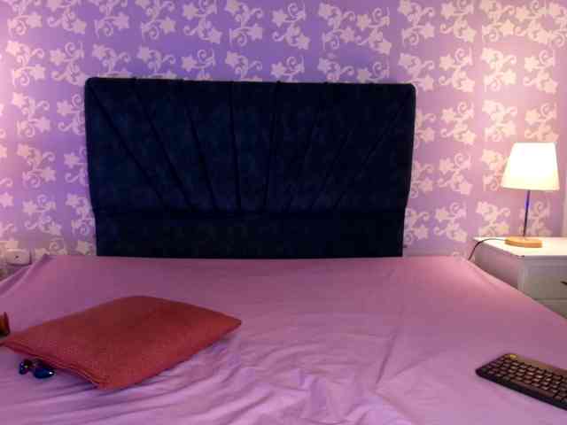 LittleKloe webcam