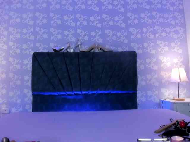 LittleKloe webcam