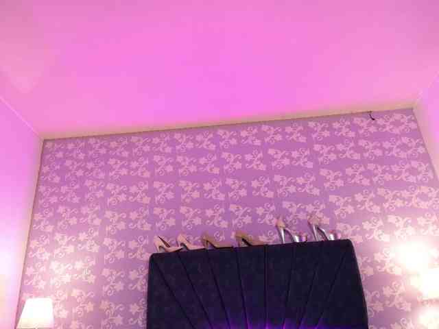 LittleKloe webcam