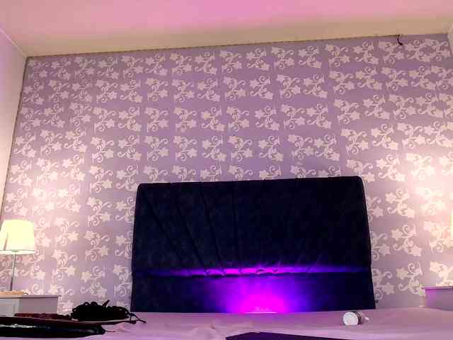 LittleKloe webcam