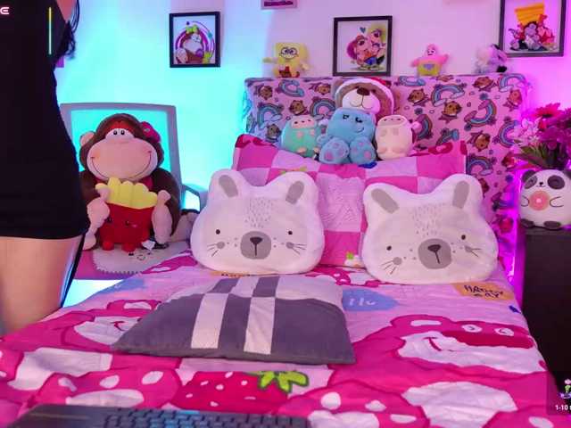 Natalia-Valencia live cam on BongaCams