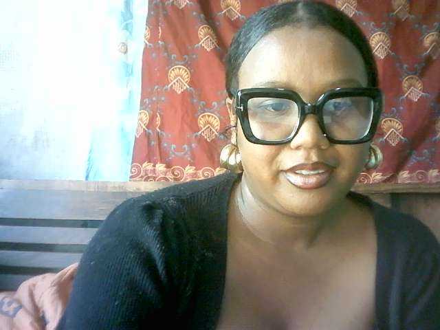 Louisianah live cam on BongaCams
