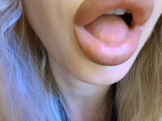 Liliiaxxx Porn Show