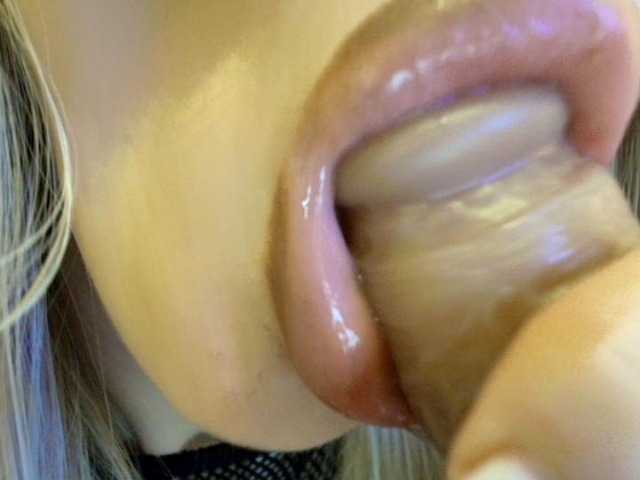 Politexxx live cam on BongaCams