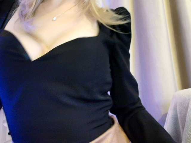 Politexxx live cam on BongaCams