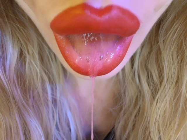 Politexxx live cam on BongaCams