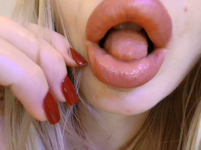 Politexxx live cam on BongaCams