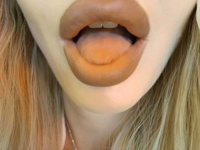 Politexxx live cam on BongaCams