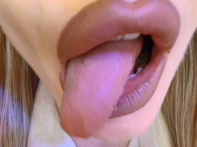 Politexxx live cam on BongaCams