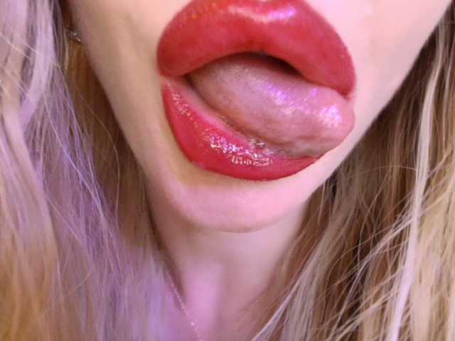 Politexxx live cam on BongaCams