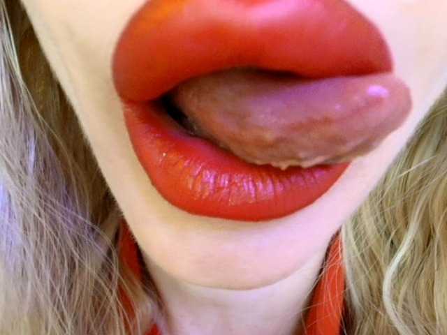Liliiaxxx webcam