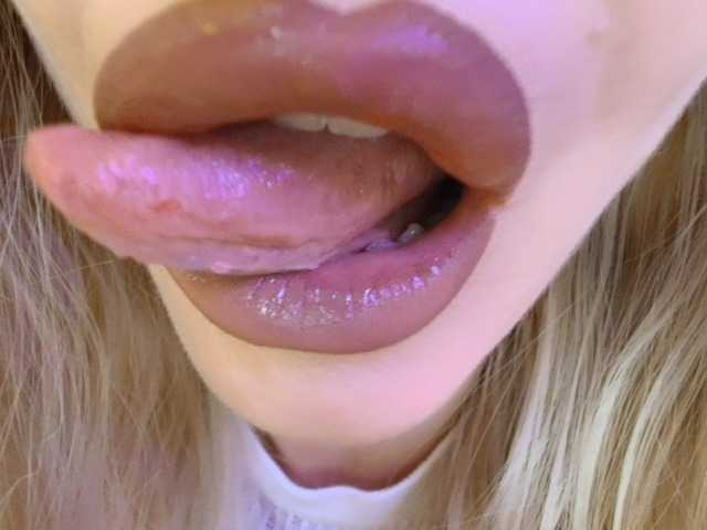 Politexxx live cam on BongaCams