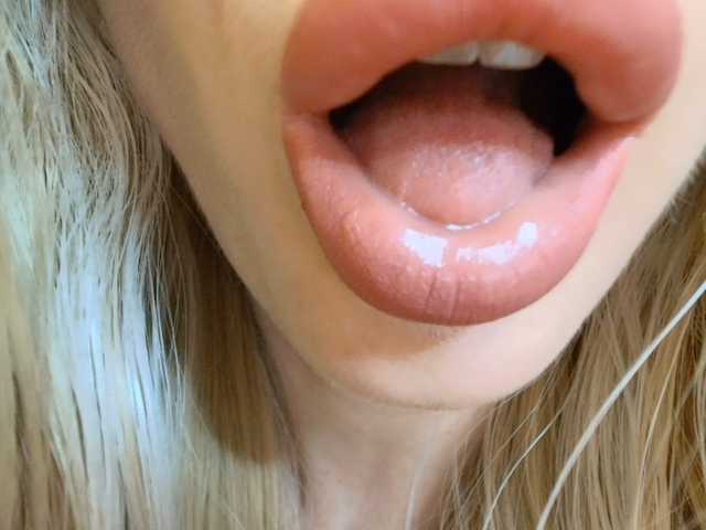 Politexxx live cam on BongaCams