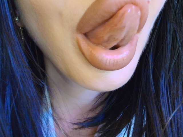 Liliiaxxx live cam on BongaCams